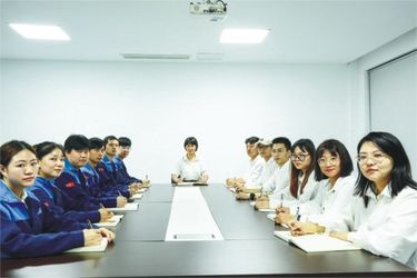 Ningbo Yolanda Spray Co., Ltd. ligne de production du fabricant