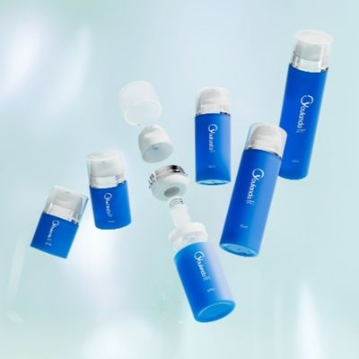 Bouteille sans air 30ml 50ml 80ml 00ml 150ml 200ml Bouteille sans air en plastique PP Set de bouteille sans air avec 10 pompes